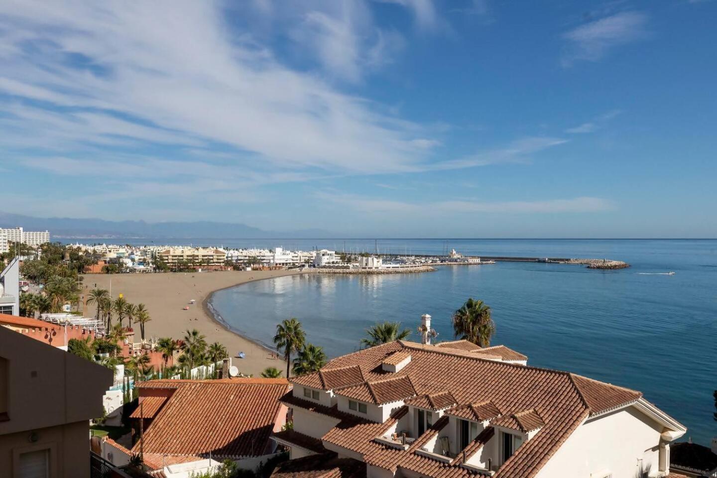 Stunning Apartment 50 Meters From The Sea Бенальмадена Экстерьер фото